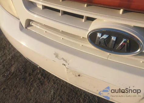 2009 Kia Sedona z USA, uszkodzony, nr VIN KNDMB133X96279359